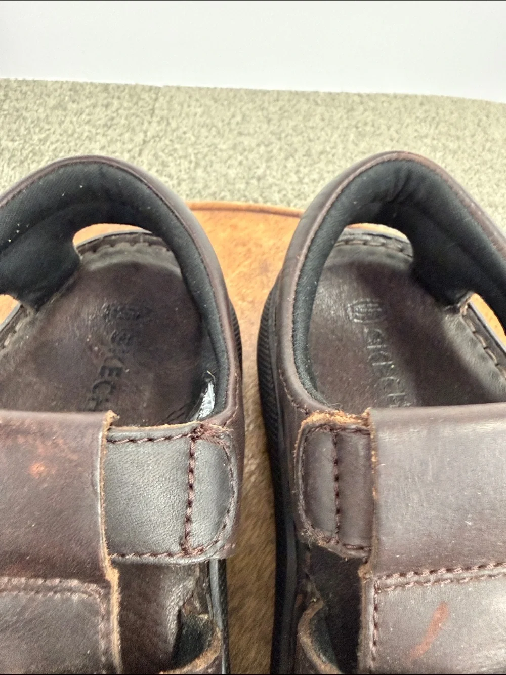 Skechers Sandals Mens 7 Brown Leather Fisherman Buckle Chunky 90s Y2K 7411